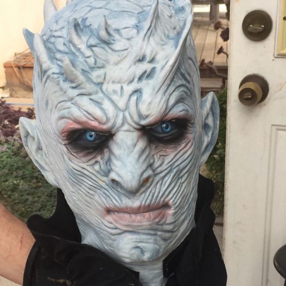 Game of thrones mask - Picture 2 of 2